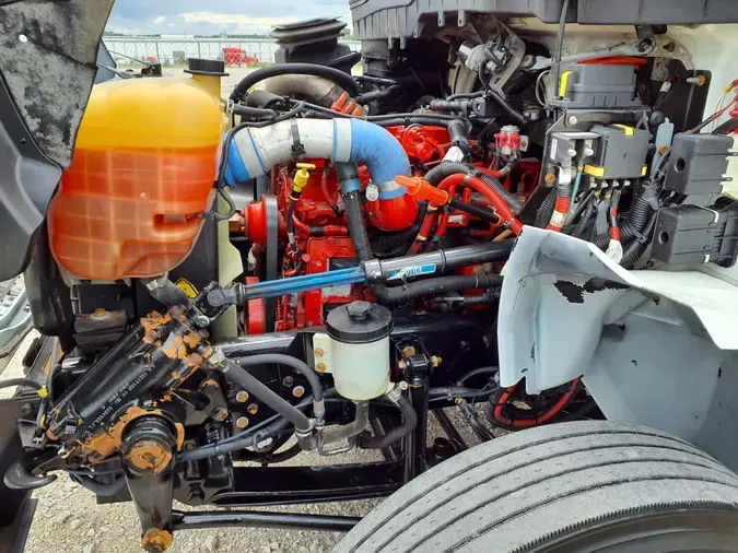 2020 NAVISTAR INTERNATIONAL MV607 (4X2)