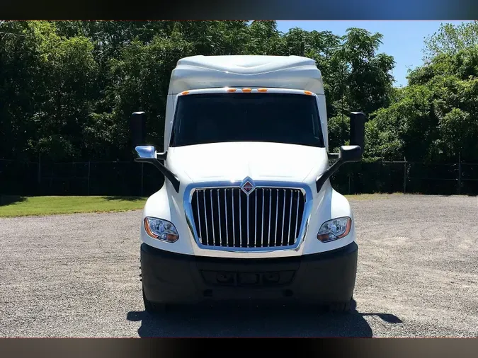 2019 INT LT625 6x4