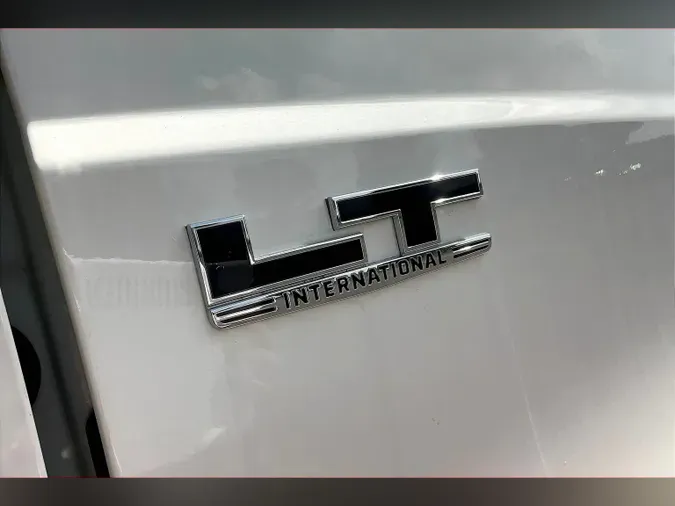 2021 INT LT625 6x4