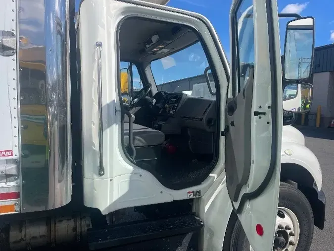 2019 Freightliner M2