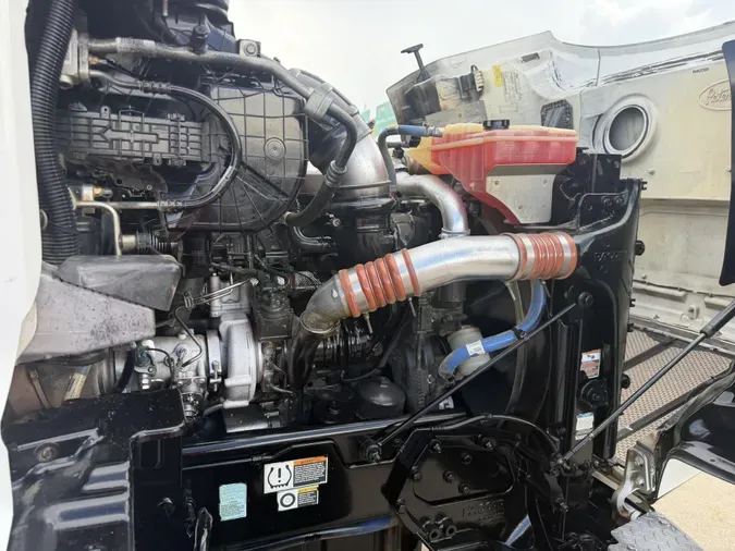 2021 Peterbilt 567d0279a6e2f5a326afff324b03ffa9fb7