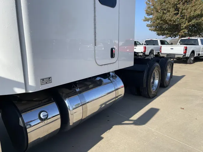 2022 Peterbilt 579