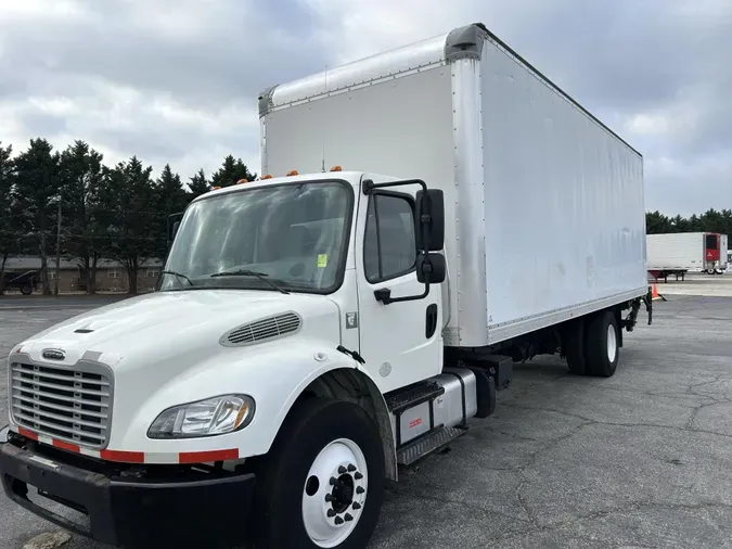 2018 Freightliner Business Class M2 106