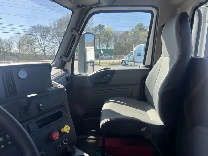 2023 International LT625