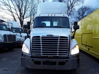 2017 FREIGHTLINER/MERCEDES CASCADIA 125