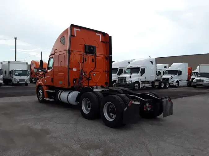 2019 FREIGHTLINER NEW CASCADIA PX12664
