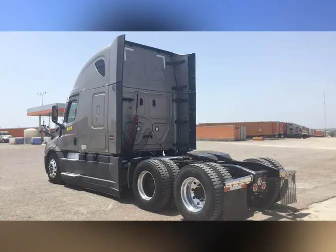 2023 Freightliner Cascadia