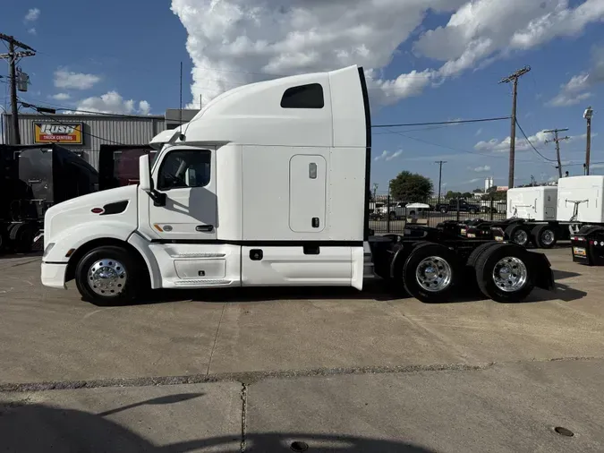 2022 Peterbilt 579