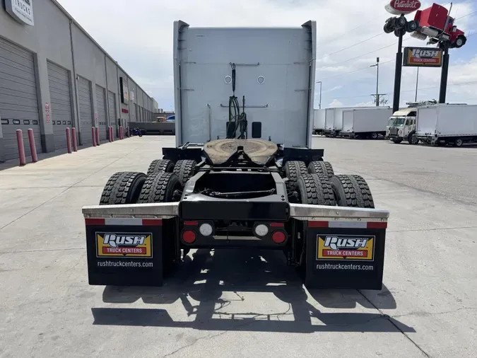 2022 Peterbilt 579d039d6980ff81f819bbfb015bb18c361