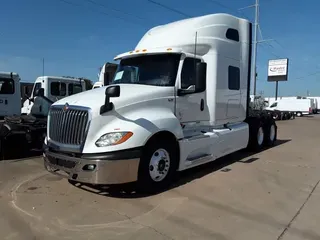 2019 NAVISTAR INTERNATIONAL LT625 SLPR CAB