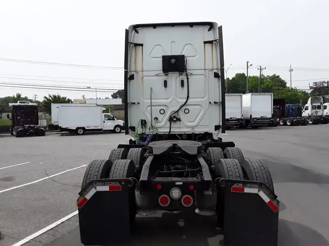 2019 FREIGHTLINER NEW CASCADIA PX12664