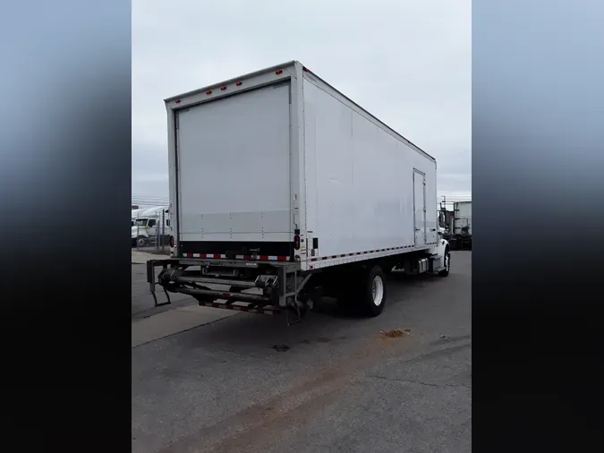 2018 FREIGHTLINER/MERCEDES M2 106