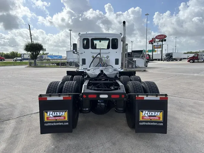 2020 Peterbilt 567