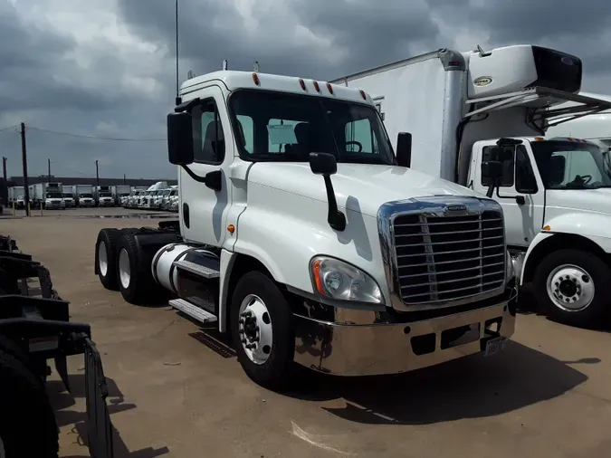 2018 FREIGHTLINER/MERCEDES CASCADIA 125