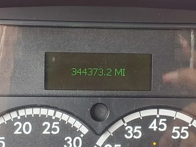 2020 FREIGHTLINER M2 106