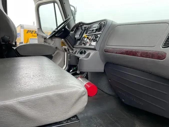 2019 Freightliner M2