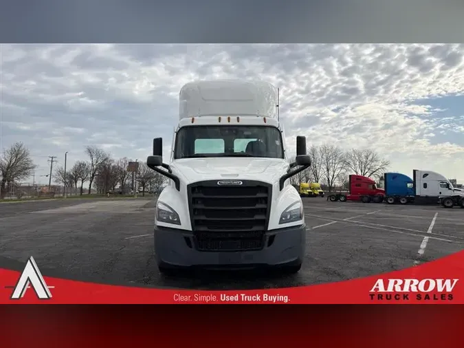 2021 FREIGHTLINER PE116