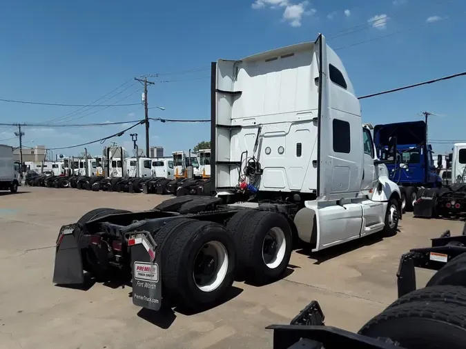 2019 NAVISTAR INTERNATIONAL LT625 SLPR CAB