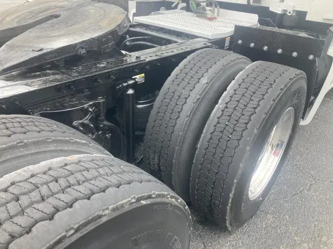 2022 Peterbilt 579
