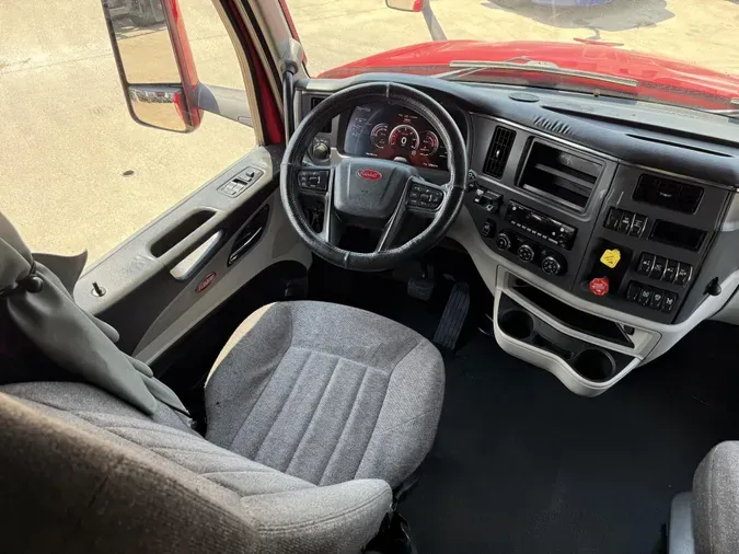 2024 Peterbilt 579