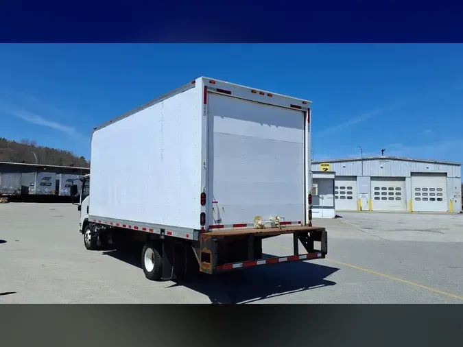 2018 ISUZU NPRd057b5b644502661ff35e1ab3f8c84d0