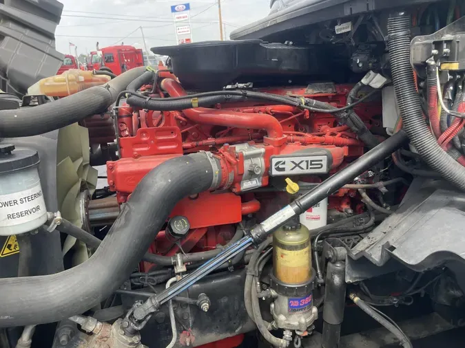2022 International LT625