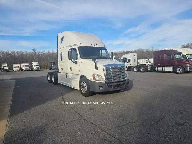 2020 FREIGHTLINER/MERCEDES CASCADIA 125