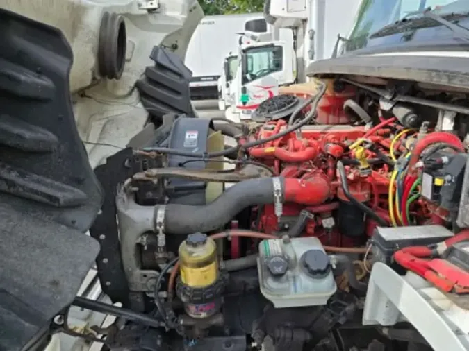 2019 FREIGHTLINER/MERCEDES M2 106