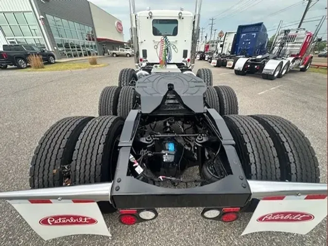 2027 PETERBILT 589d05ee03df0205f4780e1864055392eac