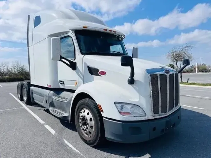 2021 Peterbilt 579