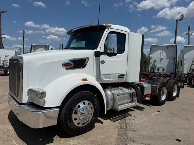 2024 Peterbilt 567