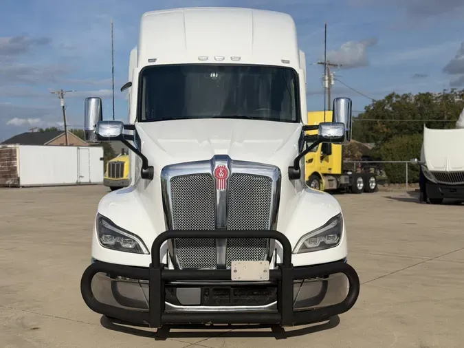 2024 Kenworth T680