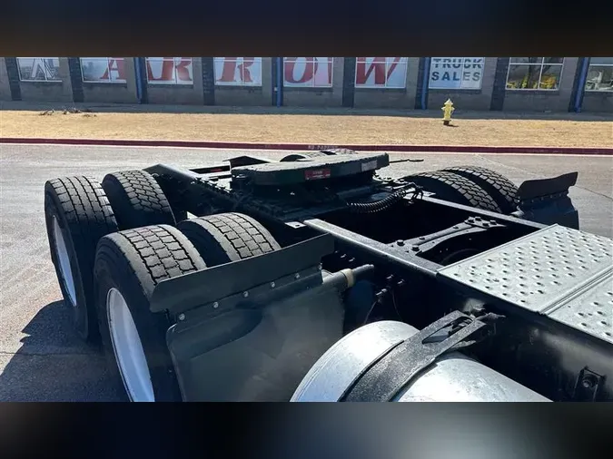 2019 FREIGHTLINER CA126d0647de616ca7272f9de58c69793ce01