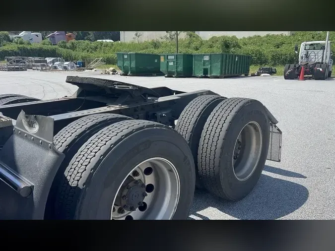 2022 Peterbilt 579