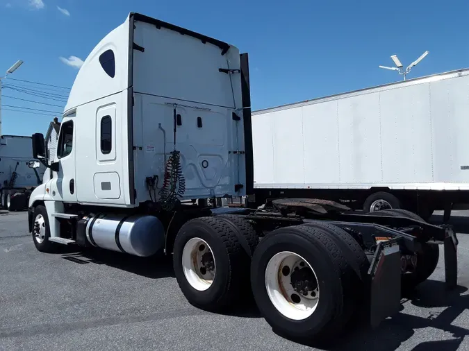 2020 FREIGHTLINER/MERCEDES CASCADIA 125