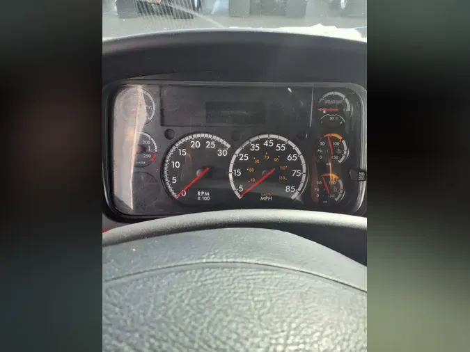 2020 FREIGHTLINER/MERCEDES M2 106d0696ef9d529b87c493bd24603a3dd3f