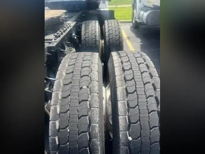 2019 International LT625