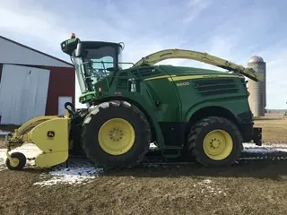 2015 John Deere 8600