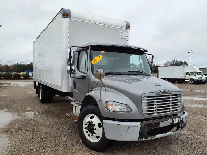 2013 FREIGHTLINER/MERCEDES M2 106