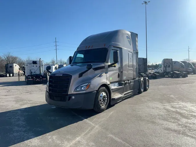 2023 Freightliner Cascadia