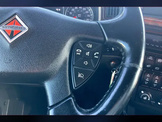 2021 INT LT625 6x4