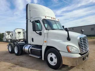 2018 FREIGHTLINER CASCADIA