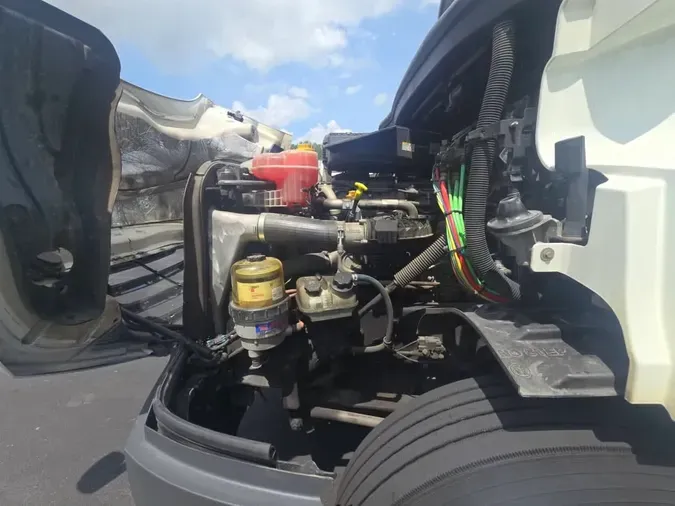 2019 FREIGHTLINER/MERCEDES NEW CASCADIA 116d0759a10b34b5b7945368a6f4ab379bd