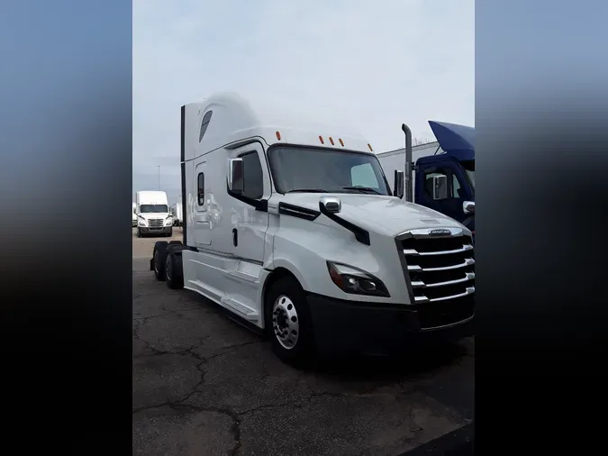 2020 FREIGHTLINER/MERCEDES PT126064ST