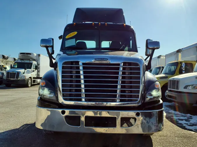 2018 FREIGHTLINER/MERCEDES CASCADIA 125