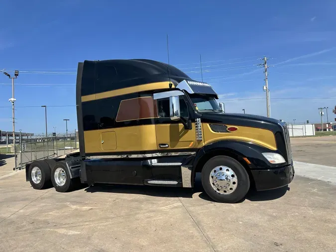 2020 Peterbilt 579