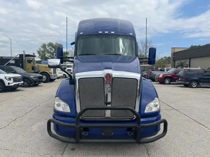2021 Kenworth T680