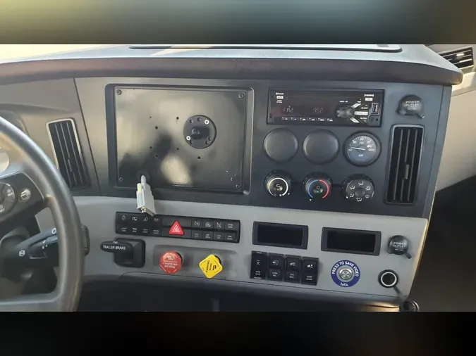 2021 FREIGHTLINER/MERCEDES CASCADIA PX11664STd082ae05b56b39f03ff8634d9bea1f7f