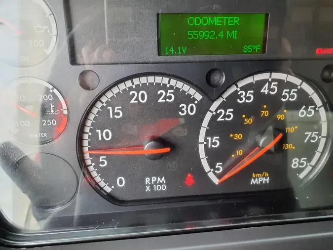 2020 FREIGHTLINER M2 106