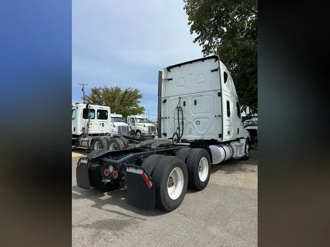 2019 FREIGHTLINER/MERCEDES NEW CASCADIA PX12664